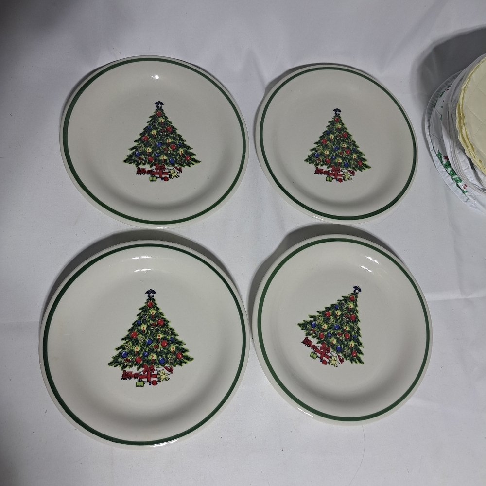 Mount Clemons Pottery Stoneware 4 Ct Salad Plates W/‎ Bag Christmas Tree Design